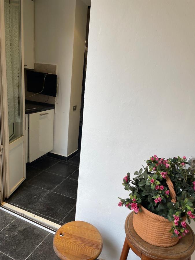 Elegant Apt-Typical Roman Palazzina Pz Alessandria Екстер'єр фото